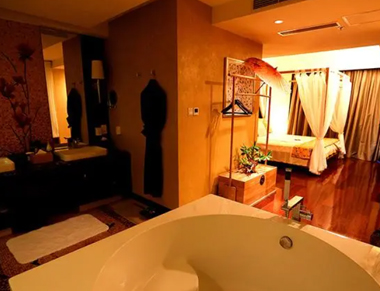 北京通州区养生会所的黄昏恋：当爱情遇上八十岁